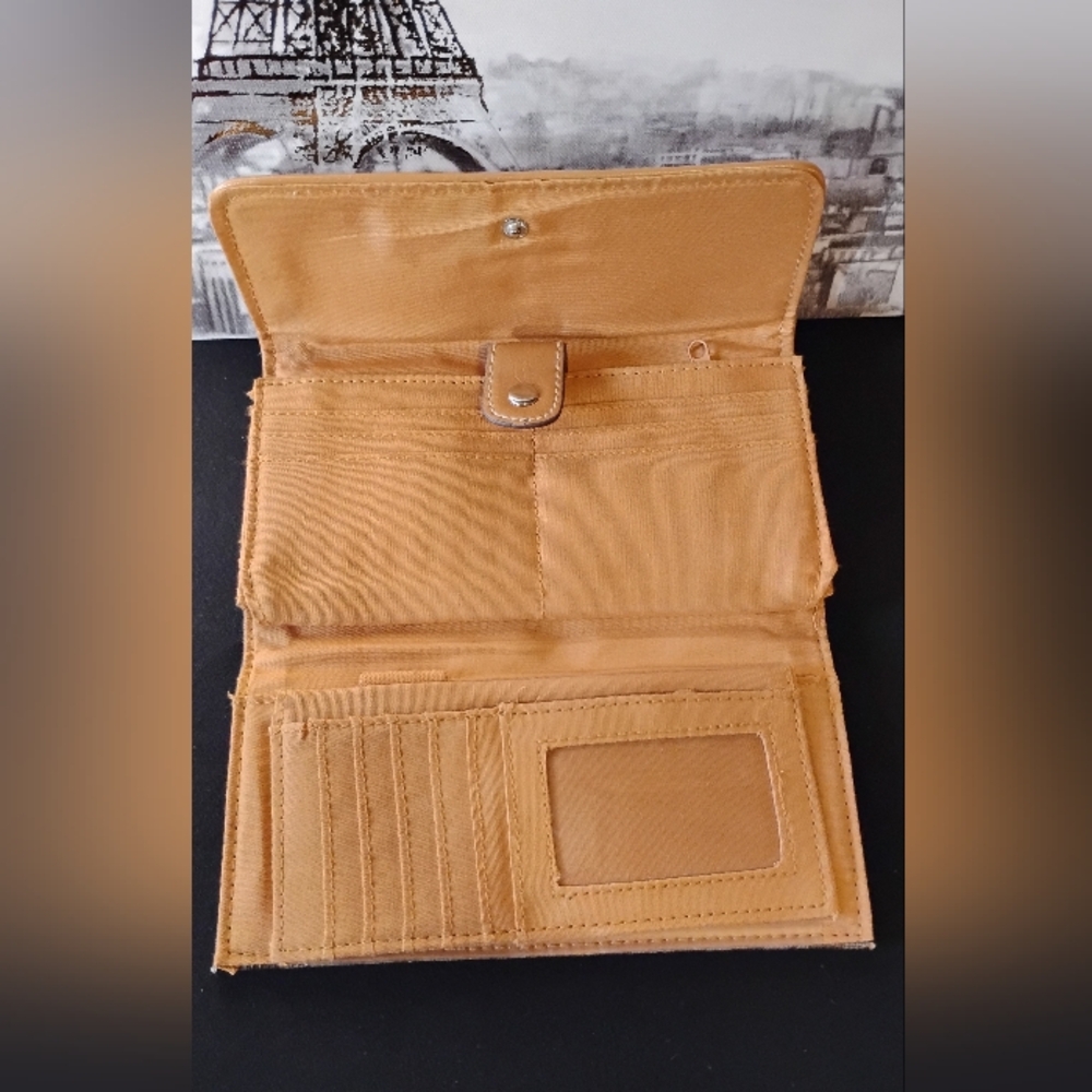 Jeun Bang Elegant Brown Leather Wallet W/ Lots Of Slots & A Checkbook Area NWO🎁 - Picture 3 of 6